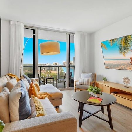 Infinite Views, Amazing Pool, Gym, Near Beach Hallandale Beach Exterior photo